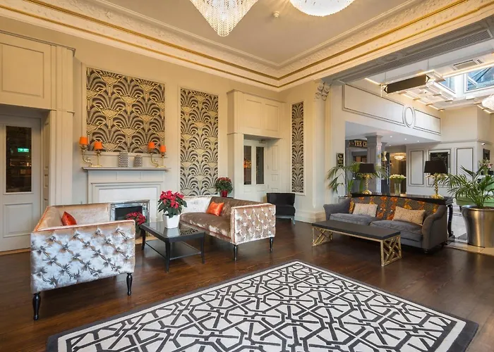 Hotel Bonnington & Leisure Centre