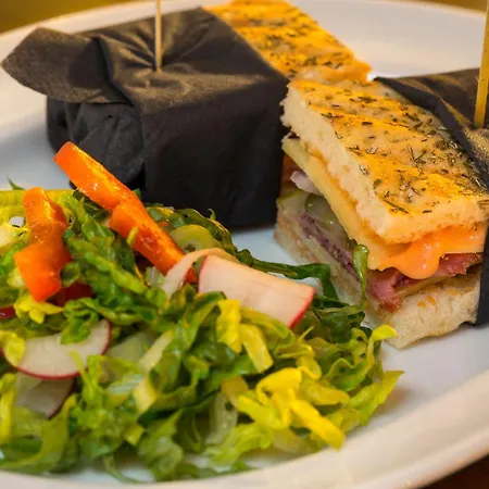 Hotel Bonnington & Leisure Centre Dublin