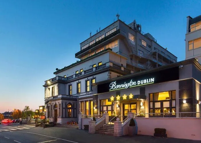 伯宁顿休闲中心酒店 酒店 4*