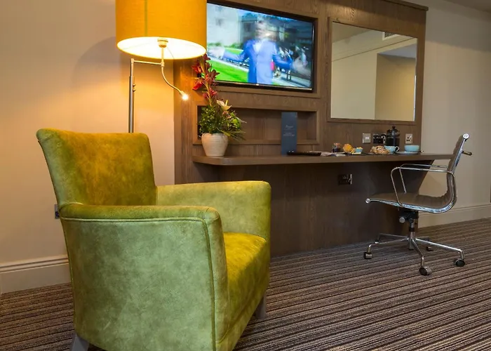 Bonnington & Leisure Centre Hotell