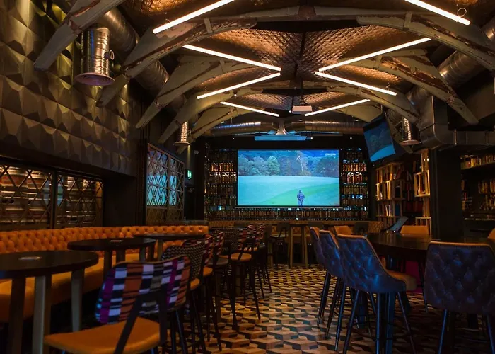 伯宁顿休闲中心酒店 4*