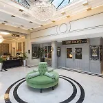 Hotel Bonnington & Leisure Centre