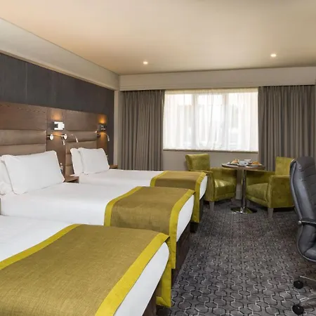 Bonnington Hotel&leisure Centre Hotel