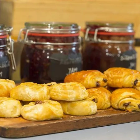 Bonnington Hotel&leisure Centre Hotel 4*