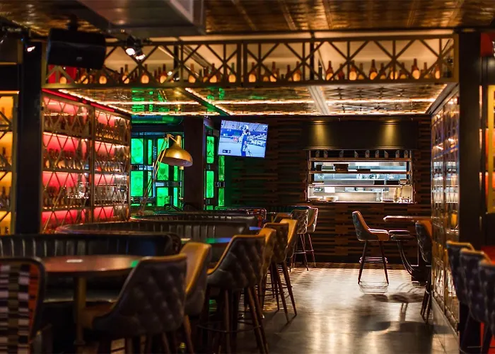 Bonnington Hotel&leisure Centre 4*